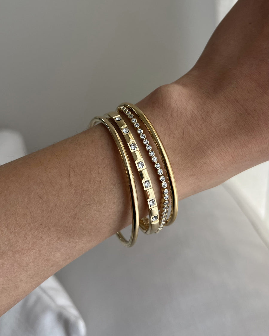 Yellow Gold Hanne Round-Cut Tennis Bracelet — styled detail