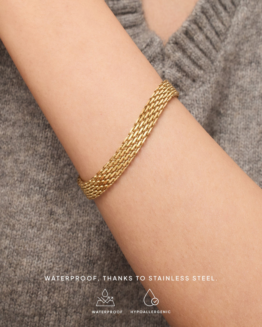 Marit Chunky Chain Bracelet — waterproof and tarnish-free stainless steel, sweat, shower and ocean safe
