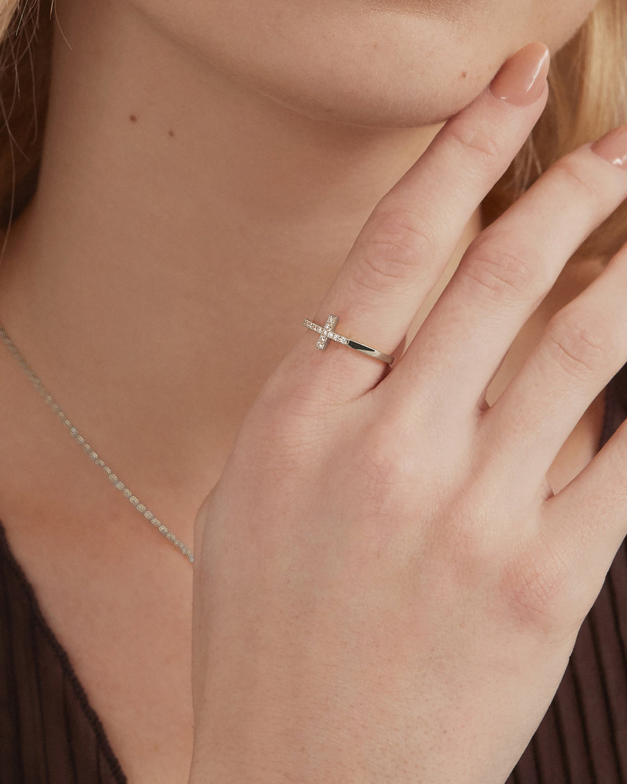 White Gold Roos Cross Ring — front detail view